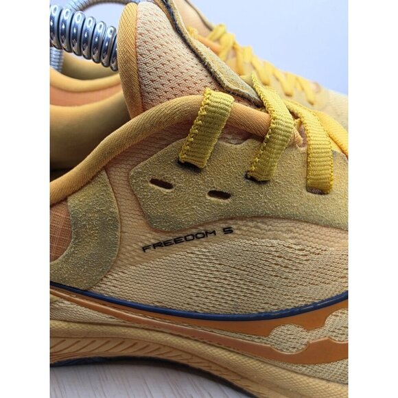 Saucony Women Freedom 5 S10726-31 Yellow Running Shoes Sneakers Size 9 - Picture 6 of 8